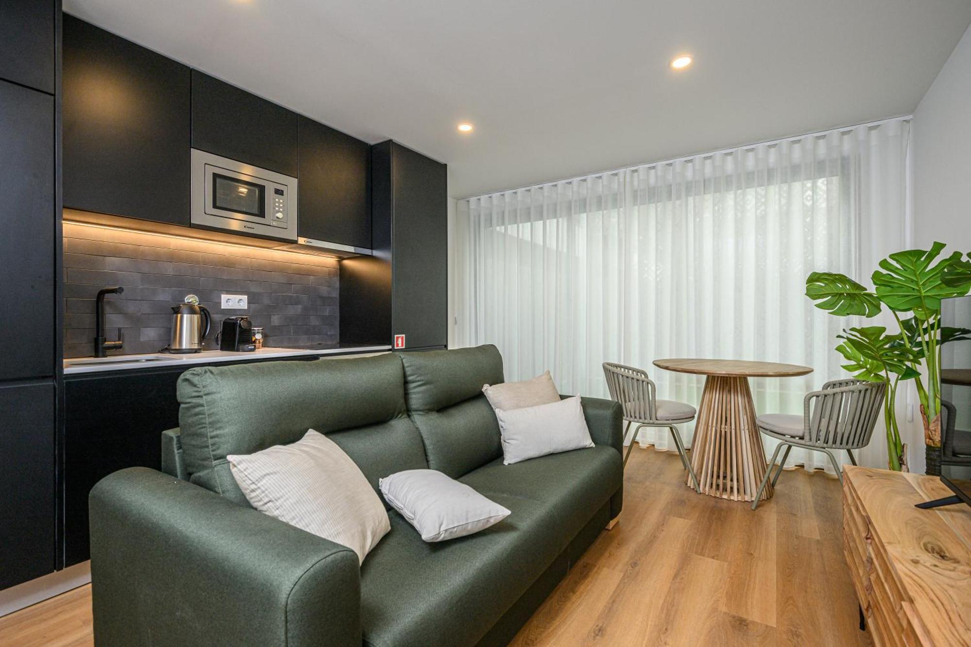 Nax By Liiiving Apartamento Porto
